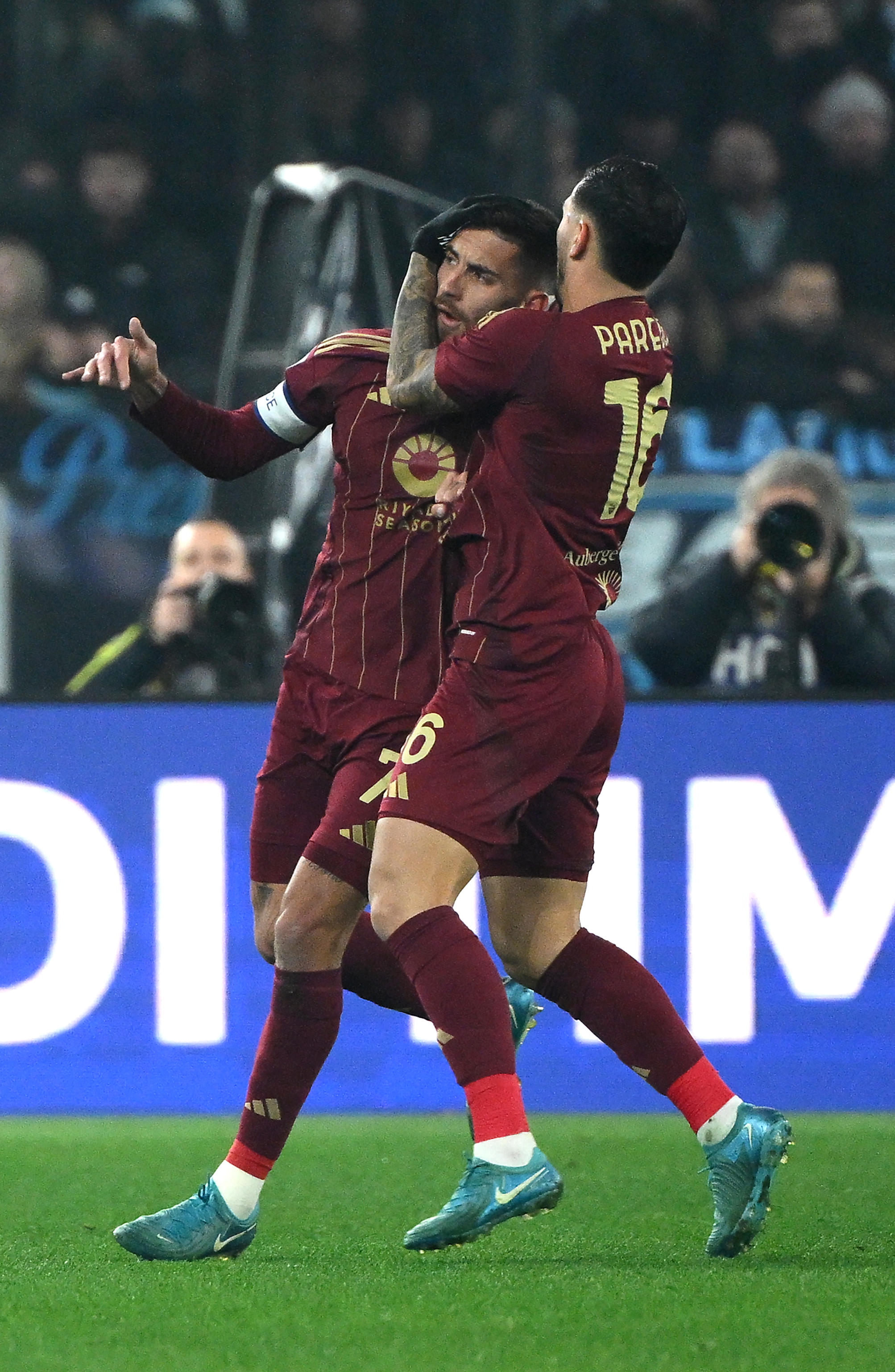 法甲清晨再迎强敌，拉齐奥外线爆发，主帅态度：气氛紧张，赛程密集仍需轮换(拉齐奥传奇球星)