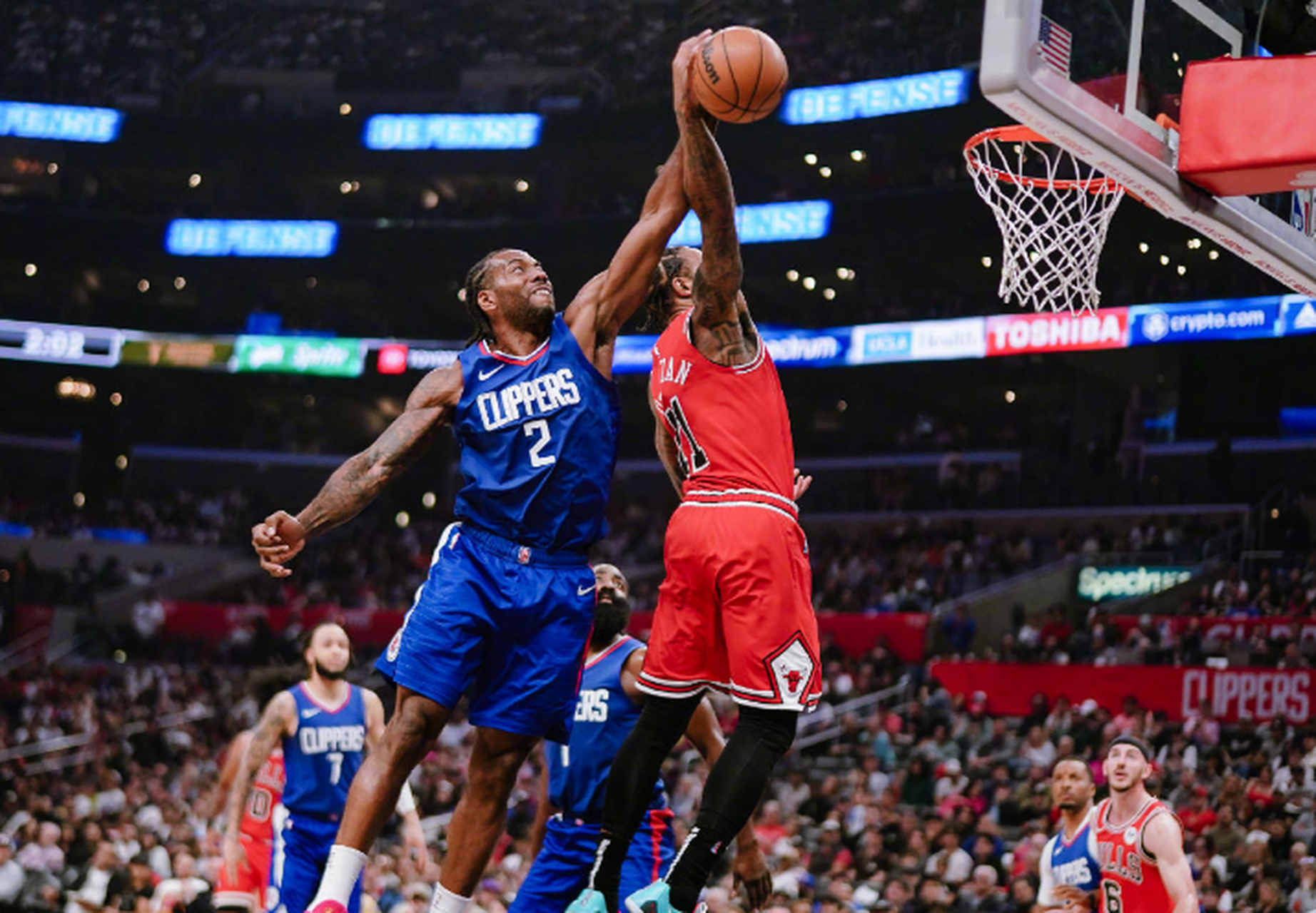 亚博体育-包含哈登关键节点突破纪录，公牛带队取胜！的词条