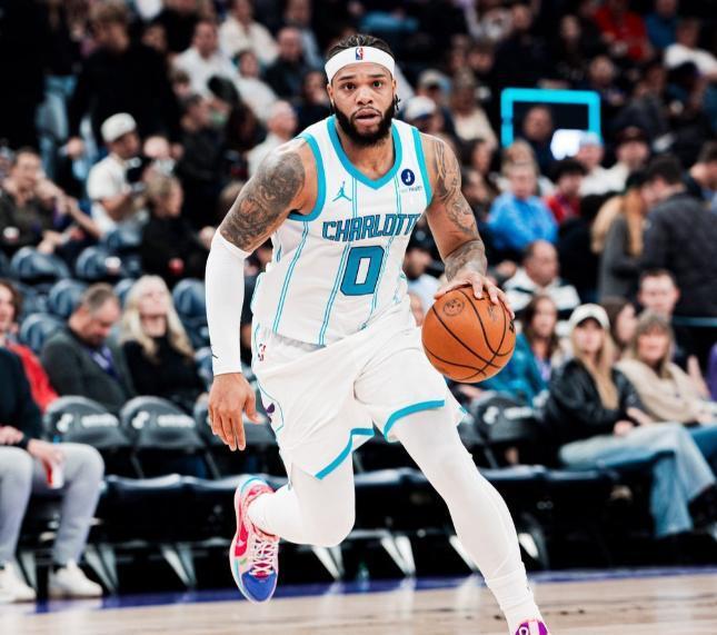 穆雷连续十二场比赛得分超过爆冷，中国队挑战极限！的简单介绍